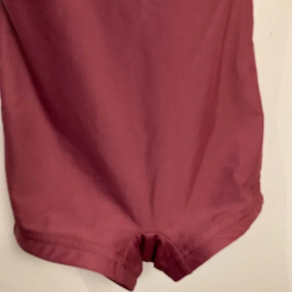 Nike Essential Crossback Unitard Legsuit Swimsuit NWT - Picture 7 of 14